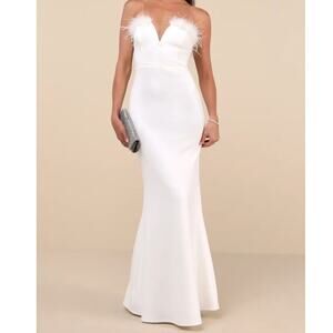 Lulus Extraordinary Glam White Feather Strapless Mermaid Maxi Dress Large NWT